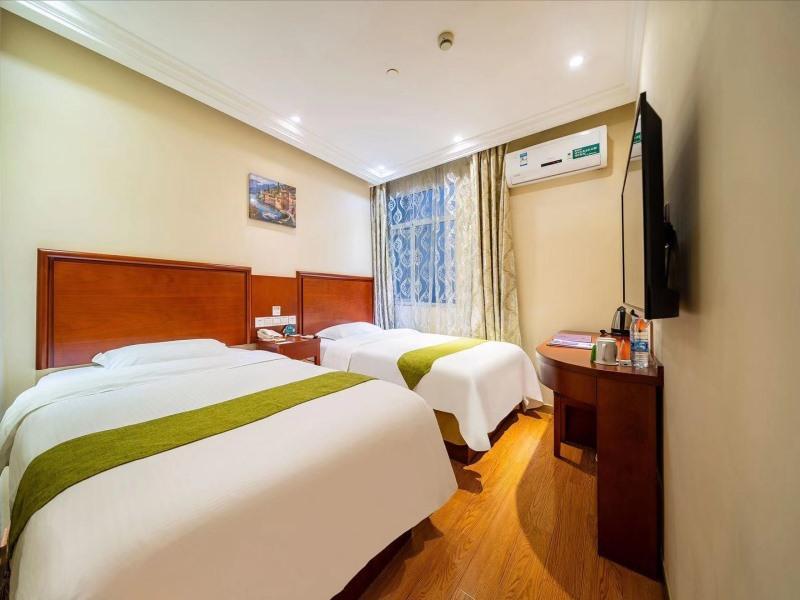Greentree East Xietu Road Zhizaoju Road Express Hotel
