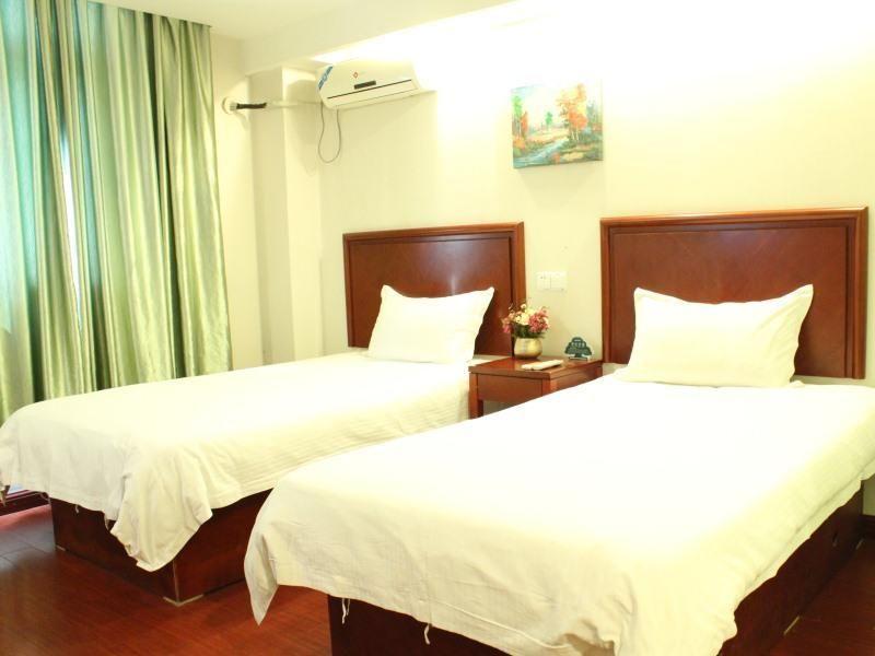 Greentree East Xietu Road Zhizaoju Road Express Hotel