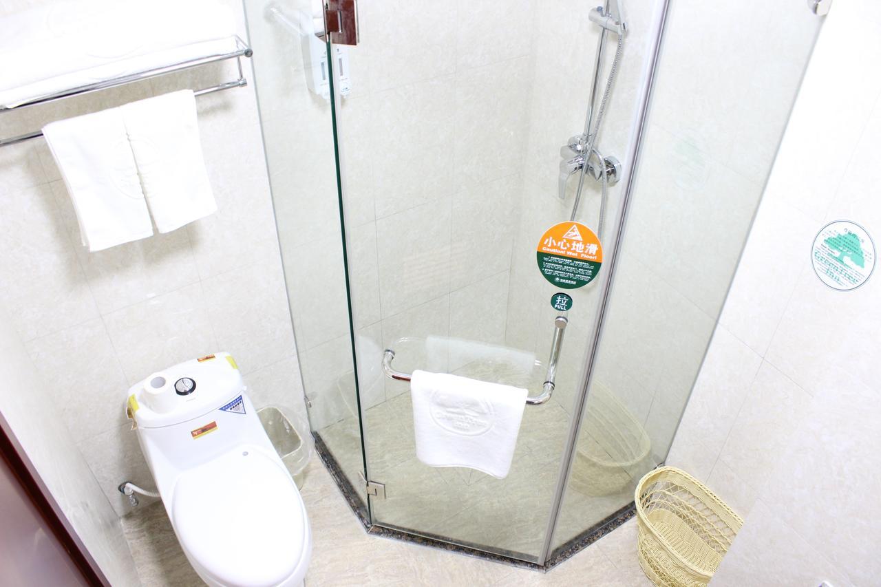Greentree East Xietu Road Zhizaoju Road Express Hotel 2*