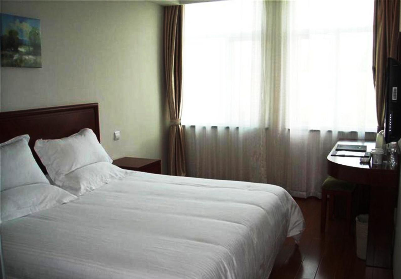 Greentree East Xietu Road Zhizaoju Road Express Hotel Shanghai