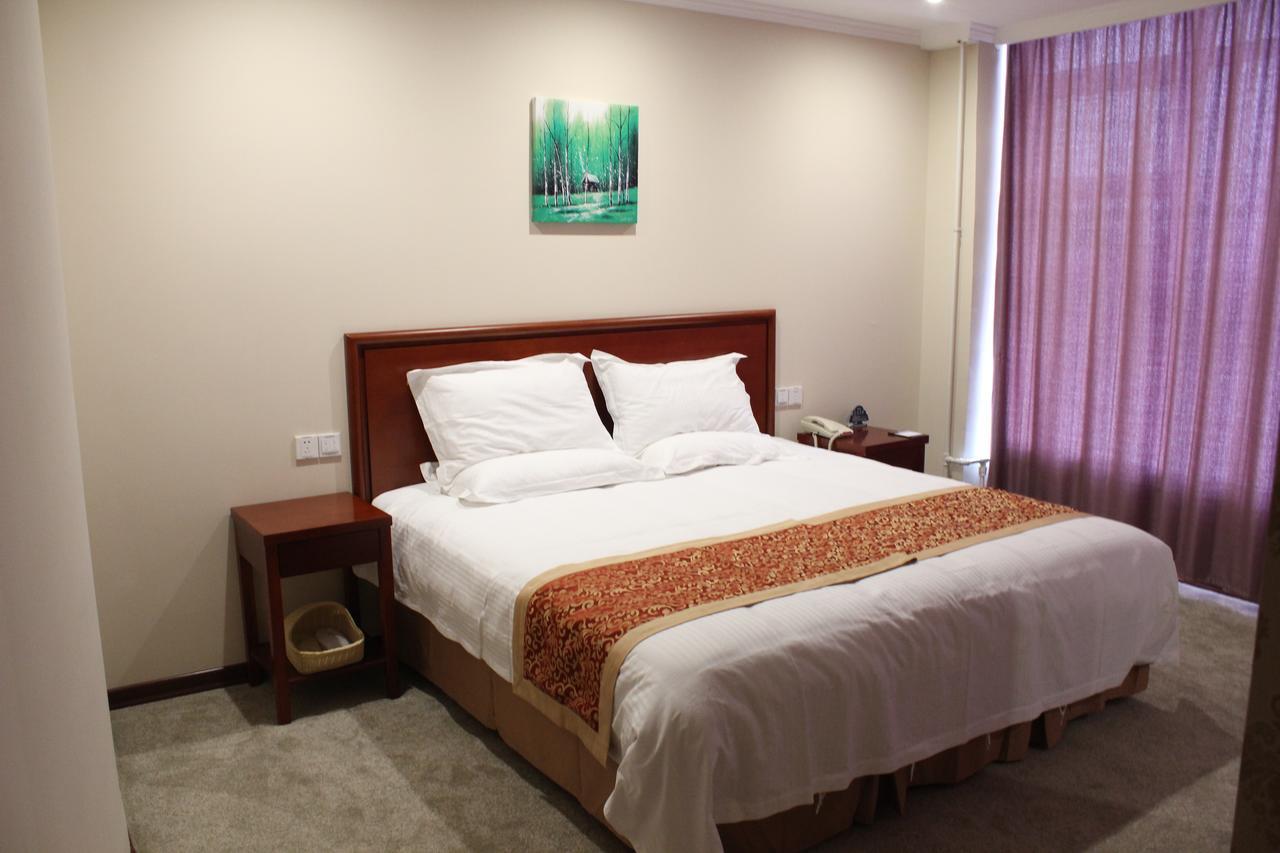 Hotel Greentree East Xietu Road Zhizaoju Road Express